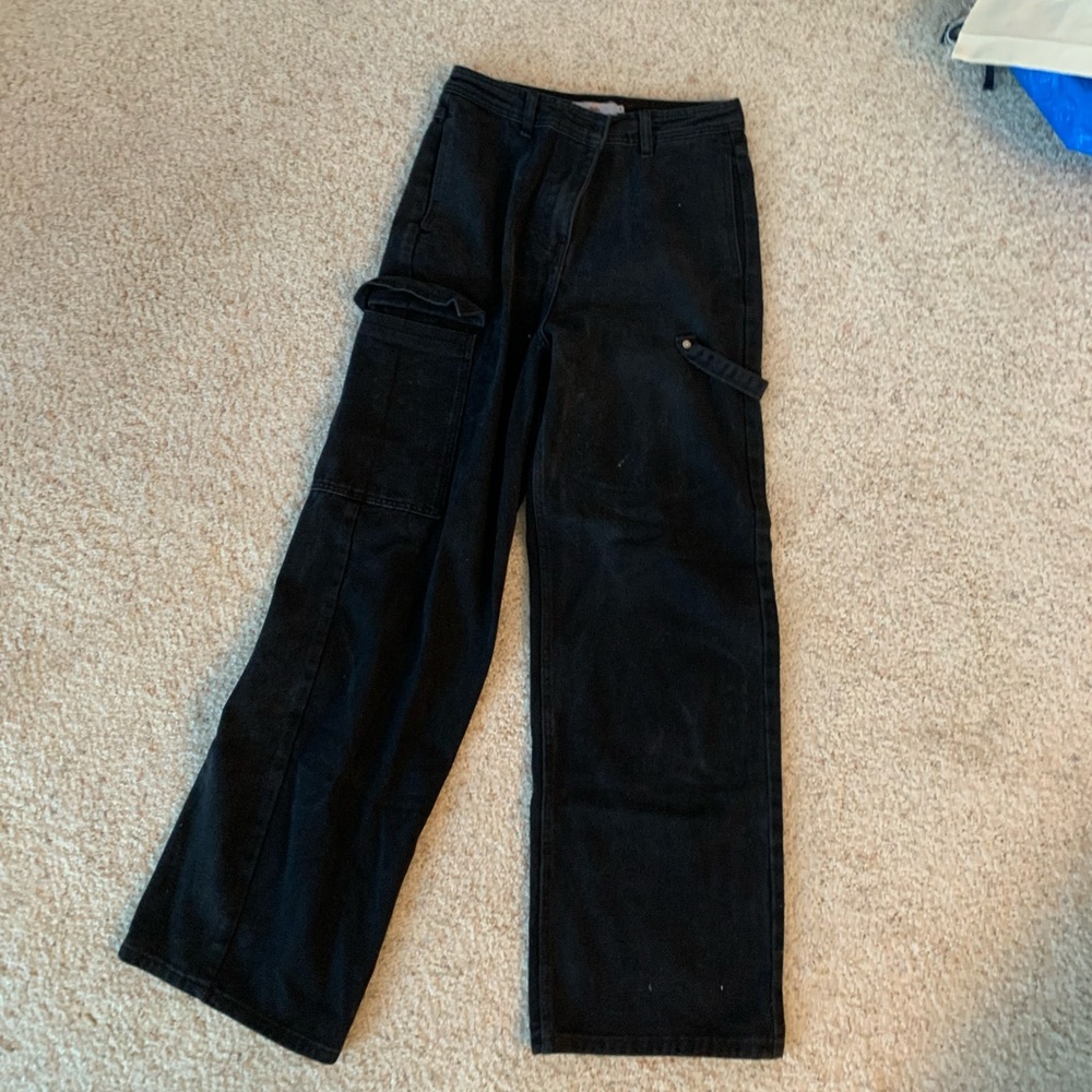 Black cargo pants
